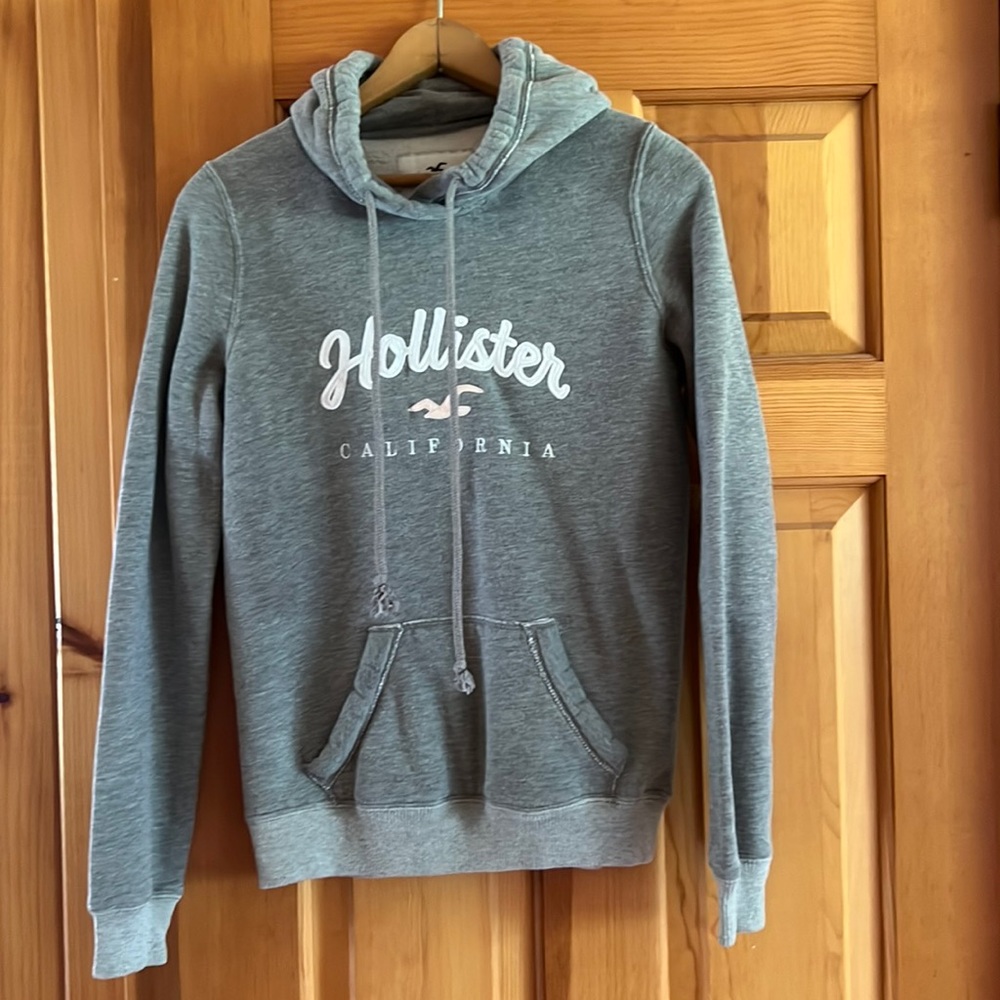 Hollister hooded sweatshirt